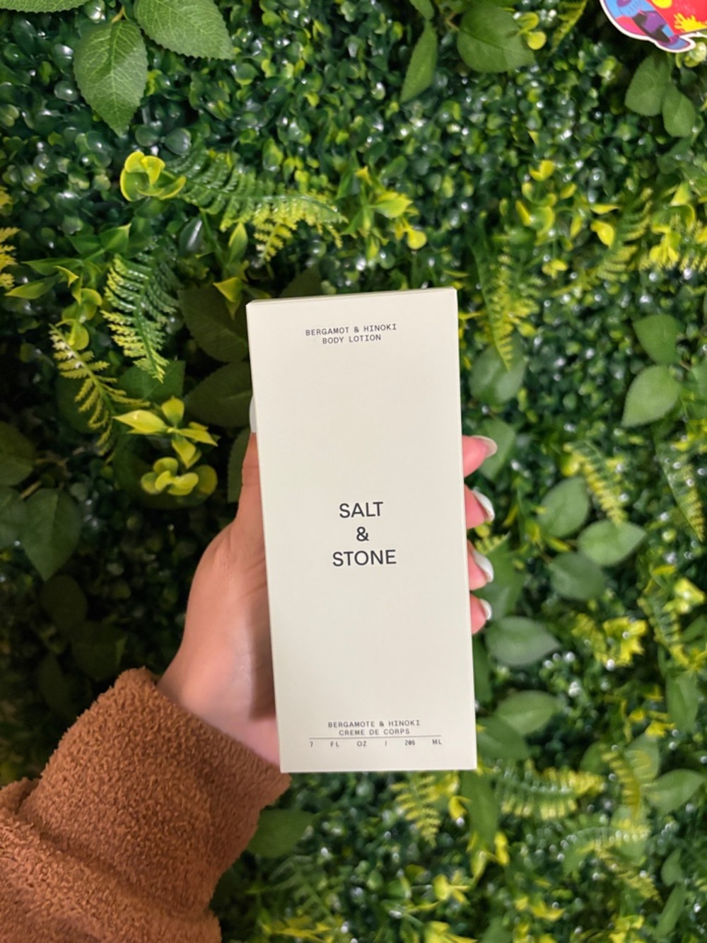 Salt & Stone Bergamot & Hinoki Body Lotion — 206ML - Picture 3 of 4